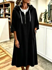 Waffelstrick-Kapuzenkleid mit halbem Reißverschluss und lockerer Passform