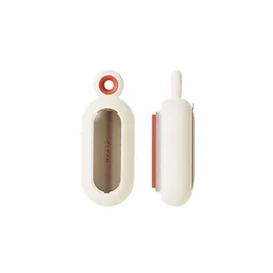 Cepillo quitapelos de mascotas portátil para ropa y muebles con diseño minimalista
