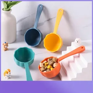 Floral Petal Design Pet Food Spoon Cat Dog Food Scoop Long Handle PP Plastic Measuring Shovel For Daily Pet Feeding Supplies