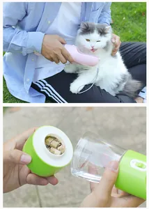 Tragbare 2-in-1-Haustier-Wasserflasche und Futterspender für tolle Reisen im Freien.