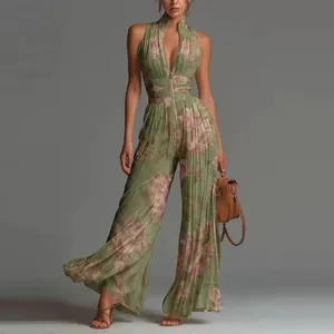 Eleganter grüner Blumen-Halter-Jumpsuit mit Falten, V-Ausschnitt und weitem Bein für Damen