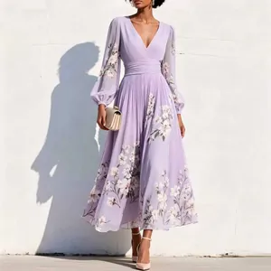 Elegant lavender floral V-neck maxi dress with pleated skirt and puff sleeves