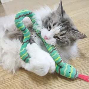 Pluche slang kattenspeeltje met kattenkruid voor interactief spel met een kat