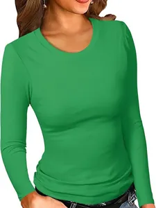 Maglietta a costine verde da donna a maniche lunghe con girocollo vestibilità slim top