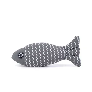 Jouet de Poisson de Simulation en Lin à la Cataire Forme de Saury Peluche de Chaton pour Grincement des Dents Soulagement Ennui Animaux