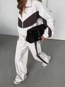Chic women's beige and brown color-block tracksuit with zip-up jacket and loose pants
