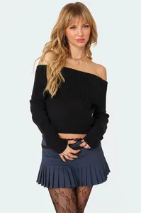 Chic women's off-the-shoulder solid color black knit long sleeve sweater detail shot