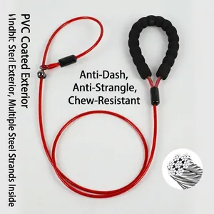 Detailed view showing the heavy-duty multi-strand steel wire core of the dog training leash