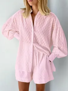 Ensemble chic chemise et short en jacquard rose avec manches bouffantes pour femmes