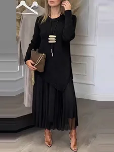 Elegant black knit top and pleated skirt two-piece set for autumn women's fashion