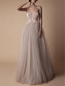 Damen Elegant V Ausschnitt Spaghetti Träger 3D Blumen Bestickt Netz Hochzeitskleid Champagner Abendparty Maxi Kleid
