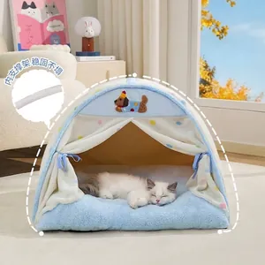 Tenda per gatti chiusa di alta qualità con morbido cuscino blu per il riposo invernale