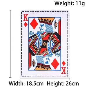 Dettaglio gioco frusciante a forma di carta per animali, dimensioni 26 cm x 18,5 cm