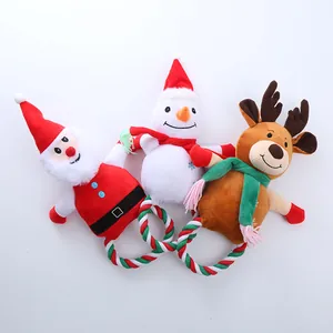 Set van kerst pluche hondenspeelgoed met katoenen touwringen voor interactief speelplezier
