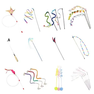Bacchetta Interattiva per Gatti Giocattolo Piuma Multicolore Campanellino Nappa Corda per Gattini PP Giocattolo per Gatti Forniture per Animali