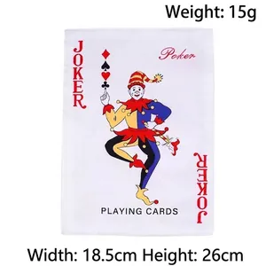 Dettaglio del gioco frusciante per animali a forma di carta Joker, 18,5 cm x 26 cm