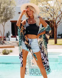 Sommerlicher Strand-Kimono aus Chiffon mit Blumendruck und lebhaften ethnischen Mustern