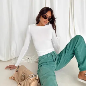 Classic long sleeve slim fit white T-shirt for women, stylish street wear fashion basic top