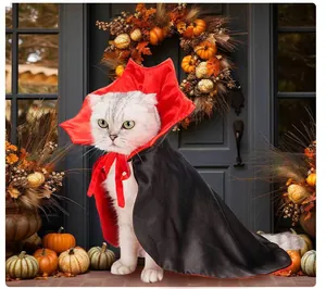 Cape de vampire pour chats et chiens, accessoire d'Halloween dans un cadre festif