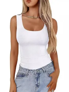 Camiseta de tirantes blanca ajustada con cuello cuadrado y tejido acanalado mujer