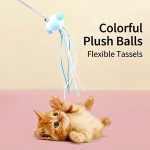 Interaktive Katzenangel mit bunten Pompons, weichen Quasten und einem Glöckchen.