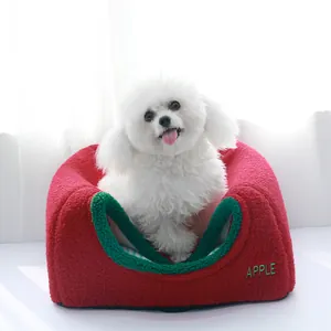 Cama cerrada para mascotas con forma de manzana roja para perros pequeños y gatos