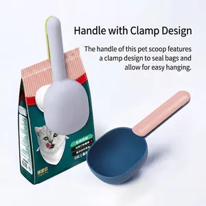 Cuchara para comida de mascotas con clip en el mango para sellar y colgar bolsas