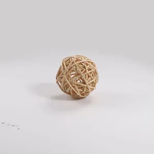 Natural rattan ball bird toy for parrots to chew and play with, original wood color