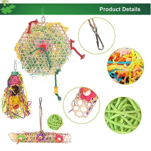 Détails des jouets colorés pour oiseaux en bambou et lambeaux de papier décoratif