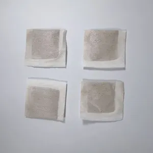 Set di quattro sacchetti di erba gatta naturali per la cura dei denti e il gioco dei gatti
