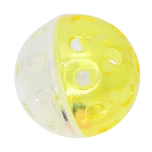 Détail de la balle de jouet pour perroquet en plastique jaune et blanc avec cloche