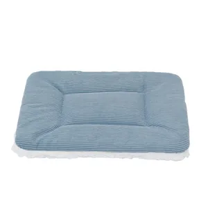Soft double-sided plush mat for hamsters and small pets in blue corduroy and fleece.