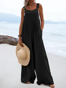 Mono negro informal sin mangas con pernera ancha para mujer, ideal para vacaciones de verano.
