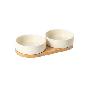 Doppie ciotole in ceramica per gatti con supporto in bambù, alimentatore bianco minimalista