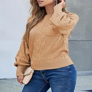 Women's camel checkered knit sweater with round neck and long sleeves for autumn