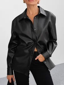 Chic vintage black PU leather shirt jacket for women with minimalist high-end aesthetics