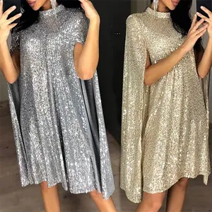 Elegante pailletten capejurk met opstaande kraag en gespleten mouwen voor speciale feesten