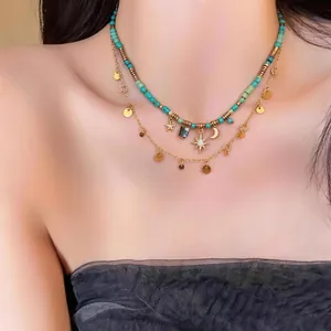 Set di collane a strati vintage con perline turchesi e ciondoli a luna e stella