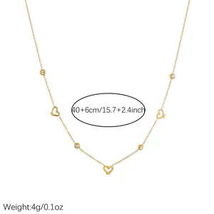 Detailansicht der 40+6 cm Länge und 4 g Gewicht dieser goldenen Halskette mit Herzanhänger