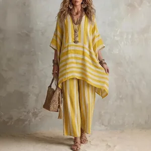 Elegante completo due pezzi bohémien da donna con tunica a righe scollo a V e pantaloni.