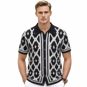 Men's geometric jacquard knit polo shirt with short sleeves and button-down front