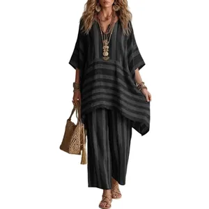 Completo due pezzi casual a righe da donna con scollo a V e pantaloni a gamba larga