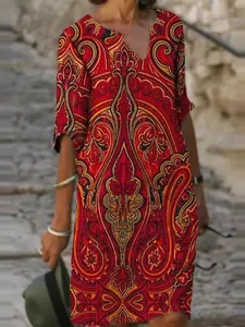 Bohemian vintage red paisley print V-neck midi dress with comfortable half sleeves for women