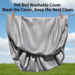 Housse de protection lavable grise pour lit d'animaux qui sèche au soleil radieux