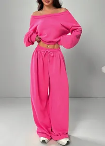 Ensemble de détente rose vif à épaules dénudées avec pantalon large à cordon de serrage