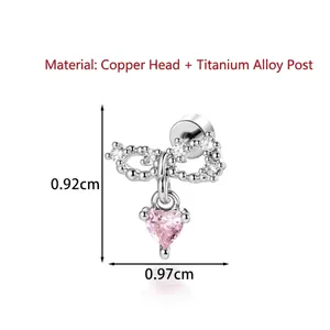 Exquisiter Knorpelstecker in Brillenform mit Herzanhänger und einem feinen rosa Stein