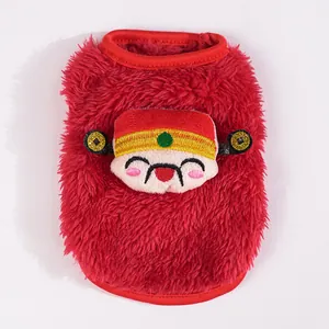 Gilet di peluche rosso per cani con simpatica applicazione di personaggi dei cartoni
