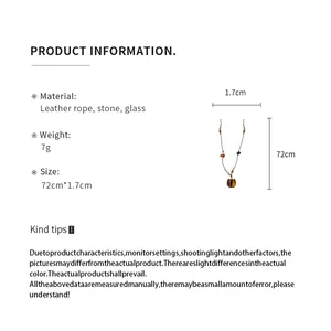 Fiche technique du collier avec pendentif chat perlé montrant taille et poids