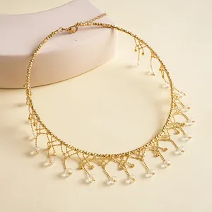 Eleganter goldener Perlen-Choker im Vintage-Stil mit Quasten aus klaren Glasperlen