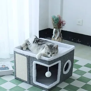 Letto per gatti semi-chiuso pieghevole con tiragraffi in sisal e pallina di peluche appesa